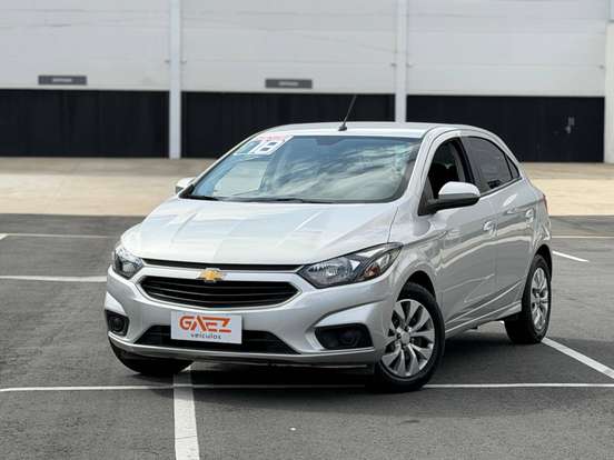 CHEVROLET-ONIX-2017