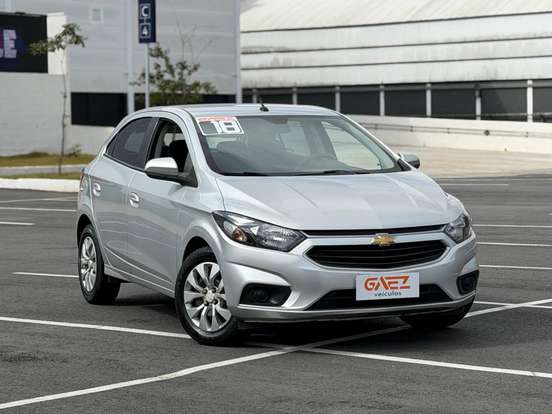 CHEVROLET-ONIX-1.4 MPFI LT 8V FLEX 4P AUTOMÁTICO CHEVROLET-ONIX-2017