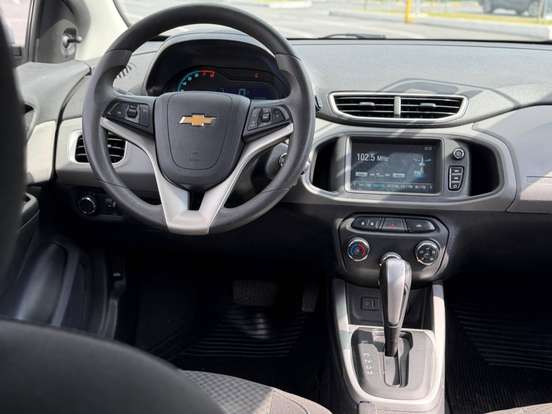 CHEVROLET-ONIX-1.4 MPFI LT 8V FLEX 4P AUTOMÁTICO CHEVROLET-ONIX-2017