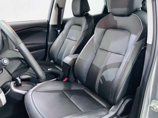 CHEVROLET-TRACKER-2025