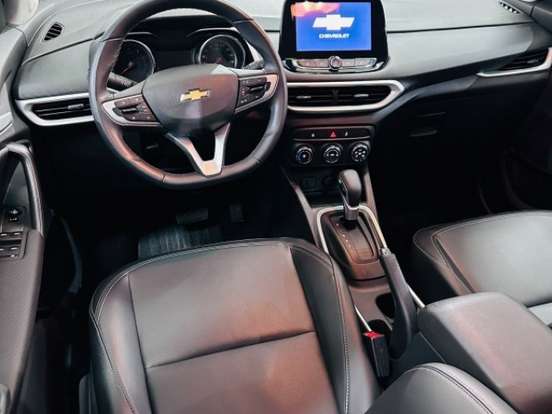 CHEVROLET-TRACKER-2025