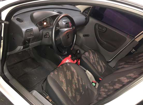 CHEVROLET-MONTANA-2003