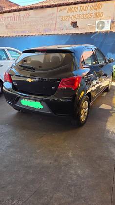 CHEVROLET ONIX 1.0 MPFI LT 8V FLEX 4P MANUAL