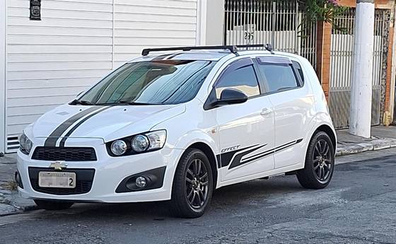 CHEVROLET SONIC 1.6 LTZ EFFECT 16V FLEX 4P AUTOMÁTICO