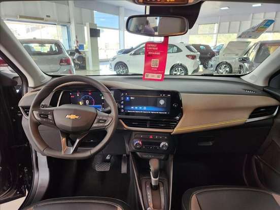 CHEVROLET-TRACKER-2025