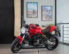 DUCATI MONSTER 821 DUCATI MONSTER 821