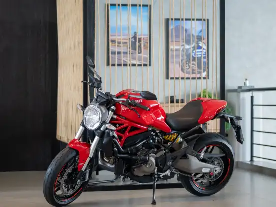 DUCATI-MONSTER 821 DUCATI-MONSTER 821-2015