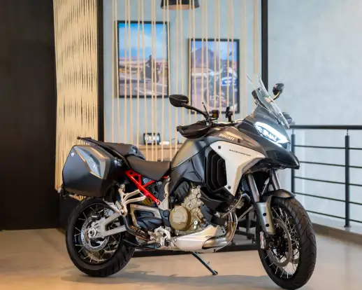 DUCATI-MULTISTRADA 1200 V4 S DUCATI-MULTISTRADA 1200 V4 S-2023