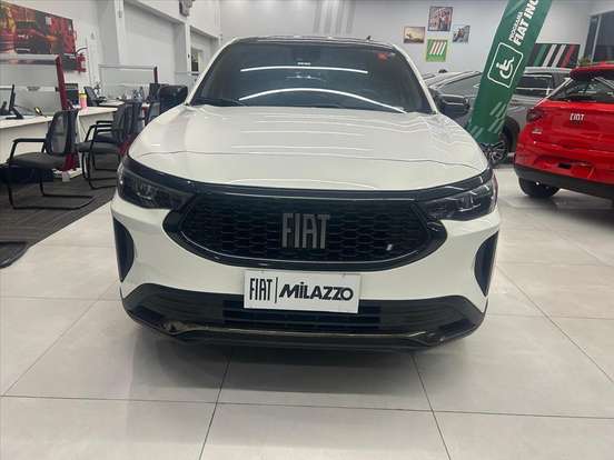 FIAT-FASTBACK-2024