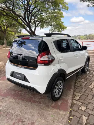 FIAT-MOBI-1.0 EVO FLEX TREKKING MANUAL FIAT-MOBI-2023