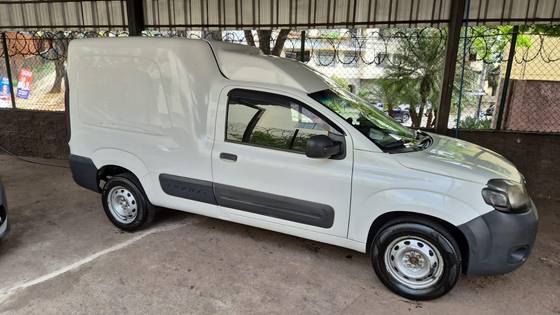 FIAT FIORINO 1.4 MPI FURGÃO 8V FLEX 2P MANUAL