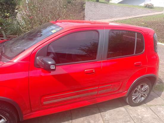 FIAT-UNO-2017
