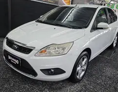 FORD FOCUS 2.0 GLX 16V FLEX 4P MANUAL FORD FOCUS 2.0 GLX 16V FLEX 4P MANUAL