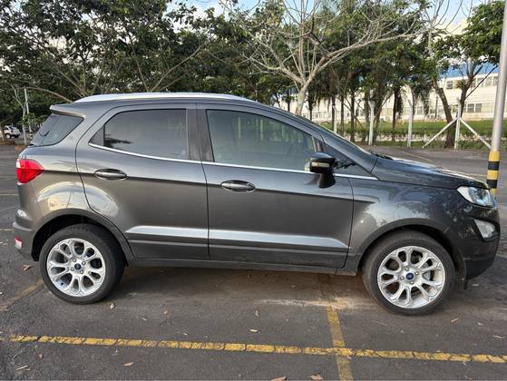 FORD ECOSPORT 1.5 TI-VCT FLEX TITANIUM AUTOMÁTICO