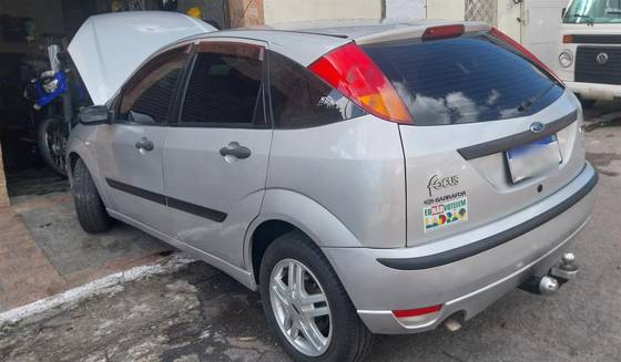 FORD FOCUS 2.0 FC 16V GASOLINA 4P AUTOMÁTICO