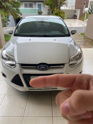 FORD FOCUS 2.0 TITANIUM SEDAN 16V FLEX 4P POWERSHIFT