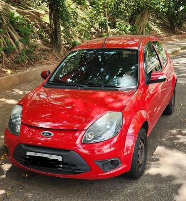 FORD-KA-2012