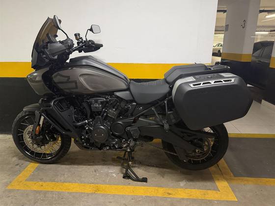 HARLEY-DAVIDSON PAN AMERICA 1250 S 