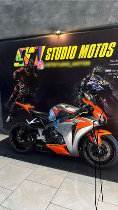 HONDA-CBR 1000RR FIREBLADE HONDA-CBR 1000RR FIREBLADE-2010