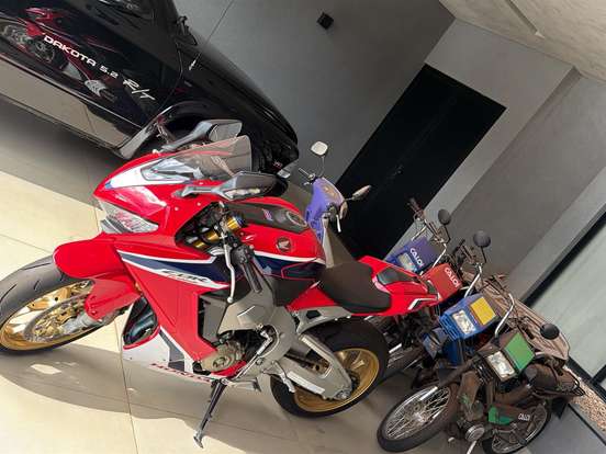 HONDA-CBR 1000RR FIREBLADE SP HONDA-CBR 1000RR FIREBLADE SP-2018