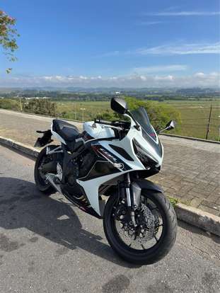 HONDA-CBR 650R ABS-2024