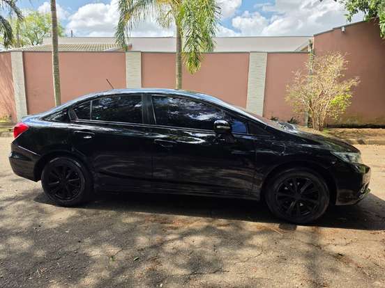 HONDA-CIVIC-2012