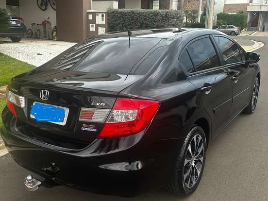 HONDA-CIVIC-2015