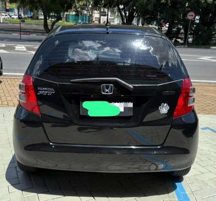 HONDA-FIT-2010