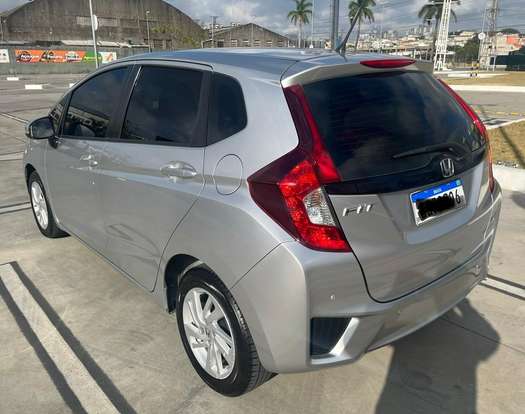 HONDA-FIT-2016
