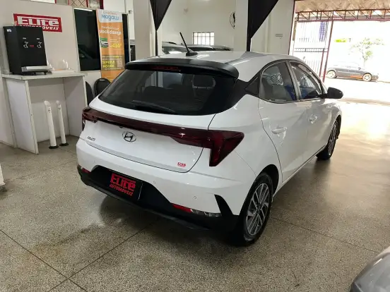 HYUNDAI-HB20-2023