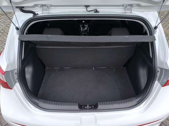HYUNDAI-HB20-1.0 COMFORT 12V FLEX 4P MANUAL HYUNDAI-HB20-2017