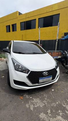 HYUNDAI HB20 1.0 UNIQUE 12V FLEX 4P MANUAL