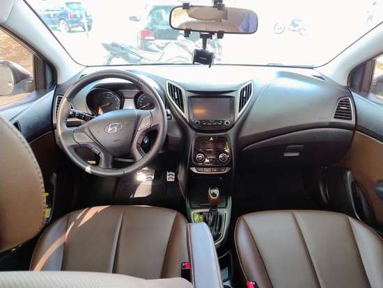 HYUNDAI-HB20-1.6 PREMIUM 16V FLEX 4P AUTOMÁTICO HYUNDAI-HB20-2017