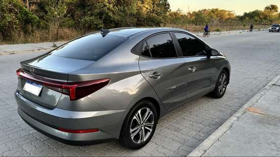HYUNDAI-HB20S-2024