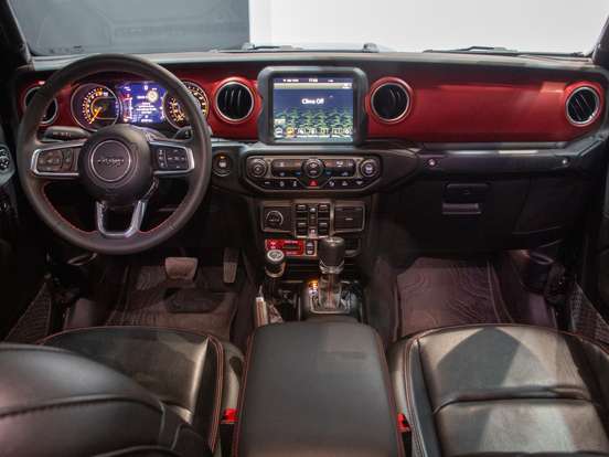 JEEP-GLADIATOR-2023