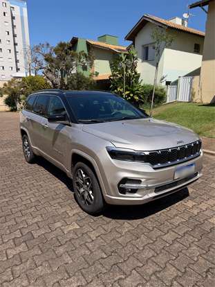 JEEP-COMMANDER-2022