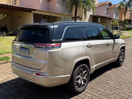 JEEP-COMMANDER-2.0 TD380 TURBO DIESEL OVERLAND AT9 JEEP-COMMANDER-2022