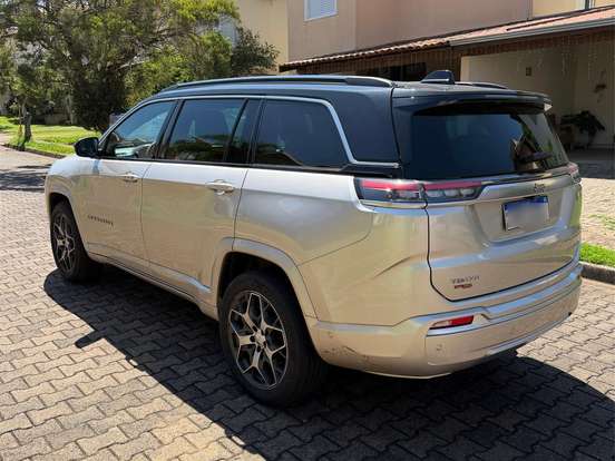 JEEP-COMMANDER-2.0 TD380 TURBO DIESEL OVERLAND AT9 JEEP-COMMANDER-2022