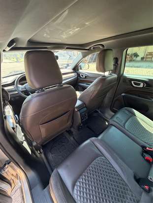JEEP-COMMANDER-2022