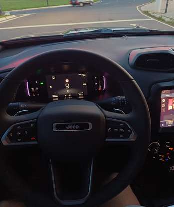 JEEP-RENEGADE-2023