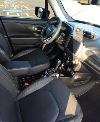JEEP-RENEGADE-2023
