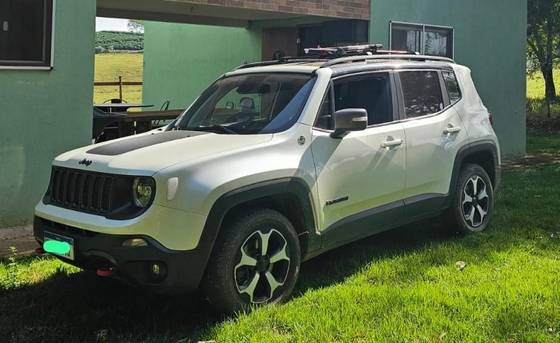 JEEP RENEGADE 2.0 16V TURBO DIESEL TRAILHAWK 4P 4X4 AUTOMÁTICO