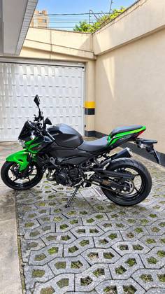 KAWASAKI Z400 