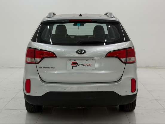 KIA-SORENTO-2013