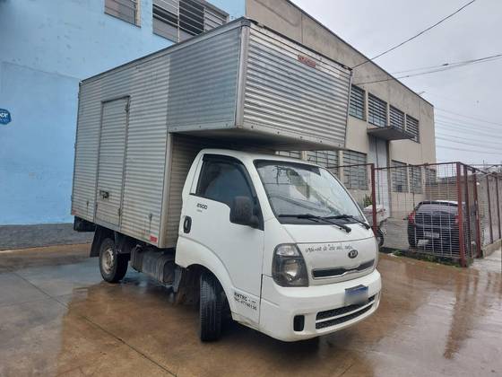 KIA BONGO 2.5 K-2500 4X2 CS TURBO DIESEL 2P MANUAL