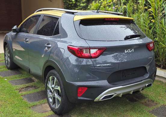 KIA-STONIC-2022
