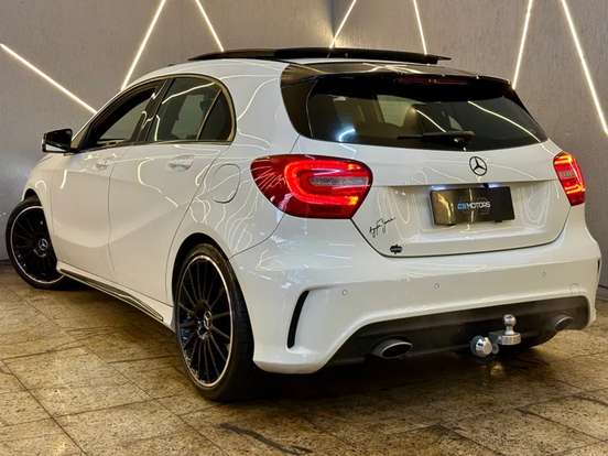 MERCEDES-BENZ-A 250-2.0 SPORT TURBO GASOLINA 4P AUTOMATIZADO MERCEDES-BENZ-A 250-2015