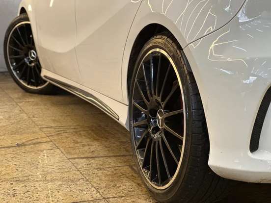 MERCEDES-BENZ-A 250-2015