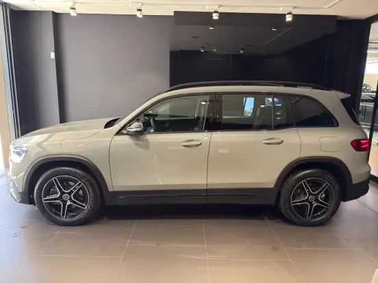 MERCEDES-BENZ-GLB 220-2026