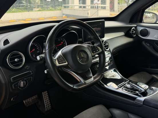 MERCEDES-BENZ-GLC 250-2016